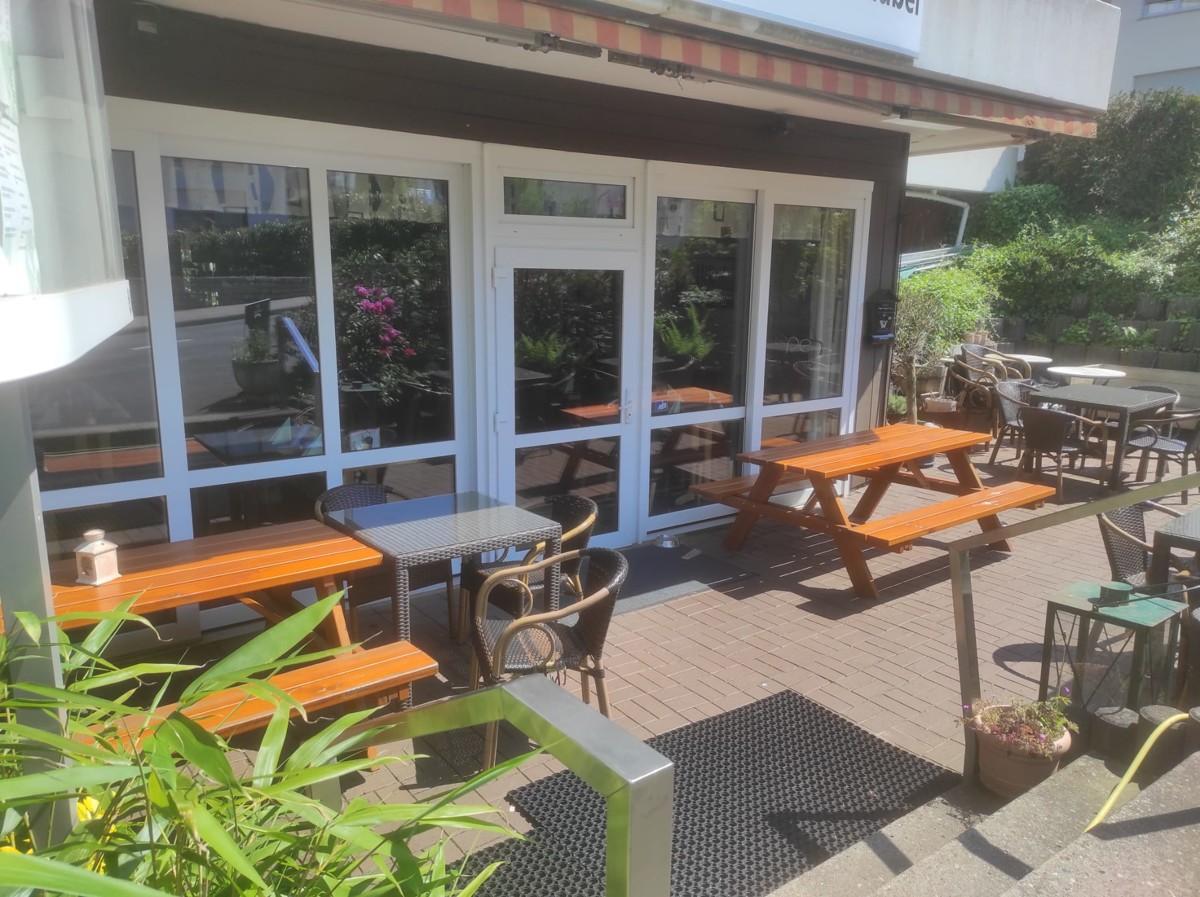 Optimal gelegene Gastronomiefläche mit 3 Kegelbahnen am Kurpark in Bad Salzuflen! VERMIETET!